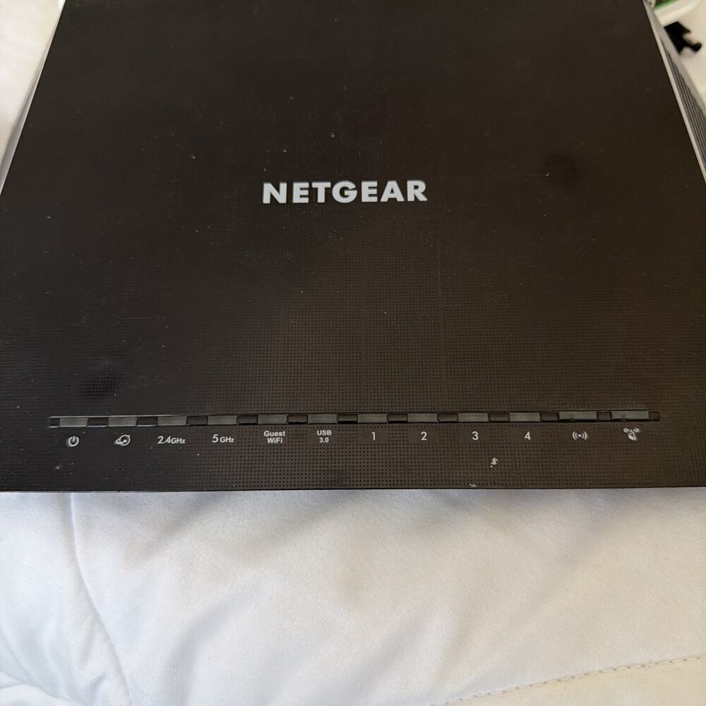 NETGEAR Nighthawk AC1750 Smart WiFi Router R6700 - Picture 5 of 11